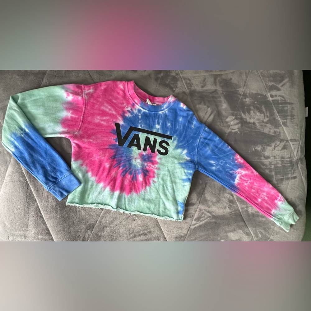 Vans Cropped Tie-Dye Long Sleeve Shirt
